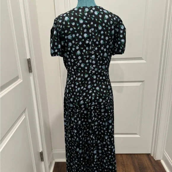 Betsy Johnson retro floral dress. - Picture 4 of 6